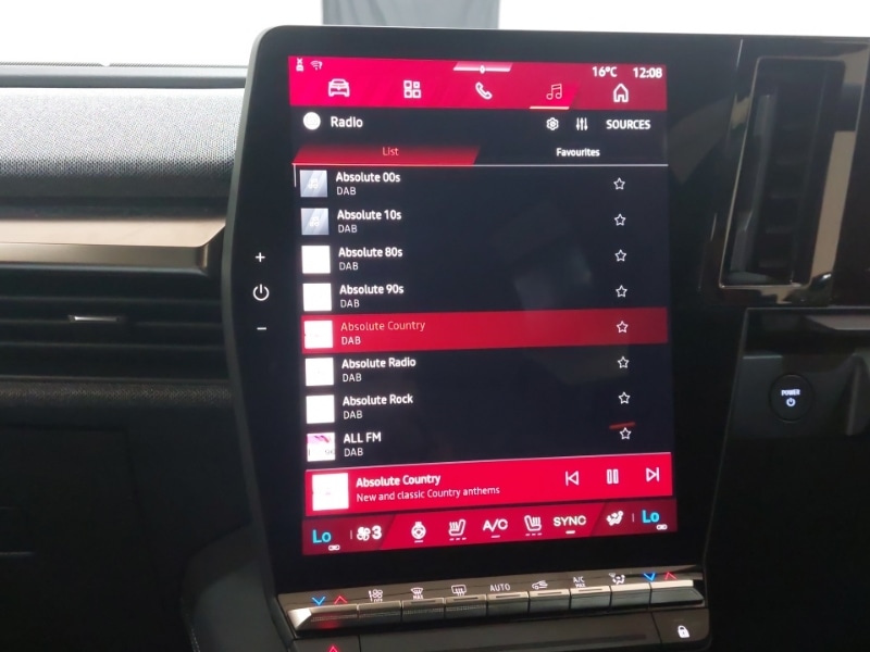 Used Renault Scenic E-Tech 2024 for sale - 76970207: Photo 10