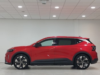 Used Renault Scenic E-Tech 2024 for sale - 76970207: Photo