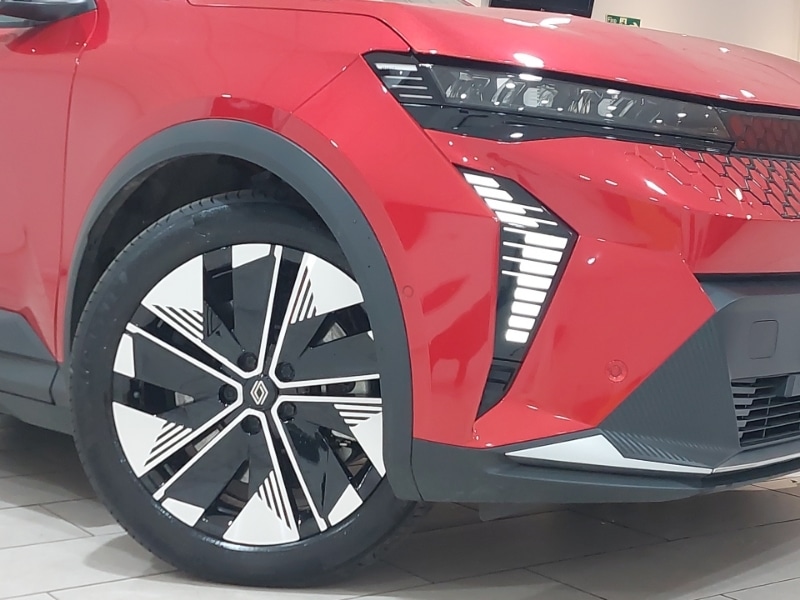 Used Renault Scenic E-Tech 2024 for sale - 76970207: Photo 9