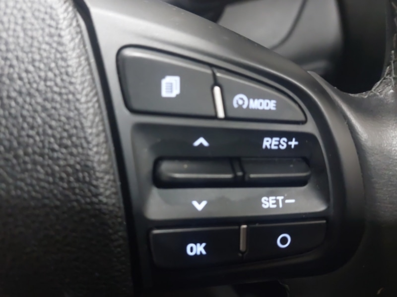 Used Hyundai i10 2023 for sale - 77338021: Photo 19