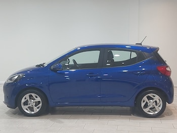 Used Hyundai i10 2023 for sale - 77338021: Photo