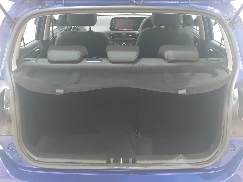 Used Hyundai i10 2023 for sale - 77338021: Photo 8