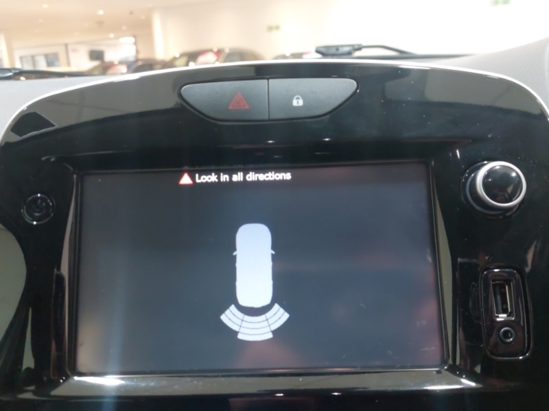 Used Renault Clio 2017 for sale - 77338029: Photo 12