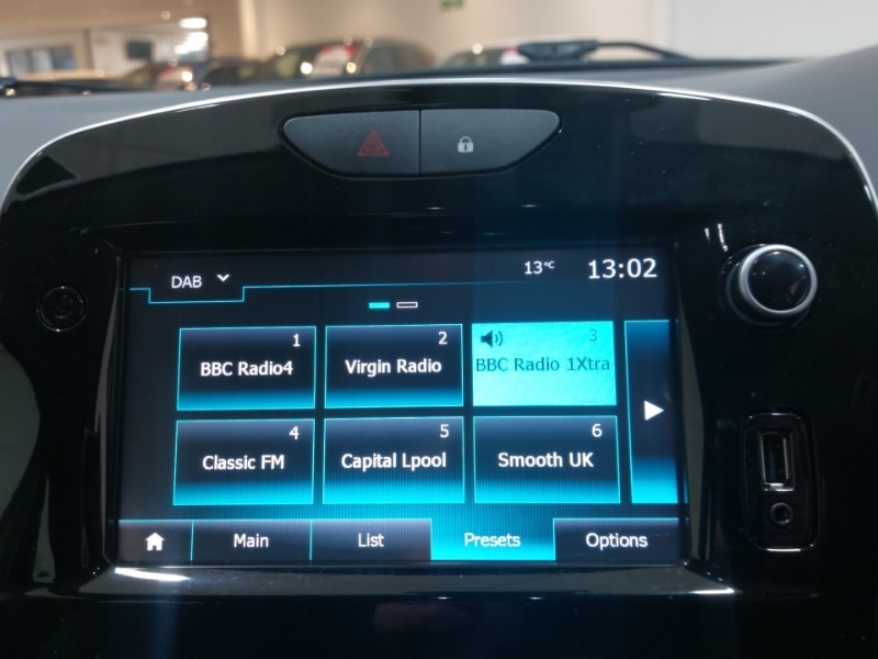 Used Renault Clio 2017 for sale - 77338029: Photo 13