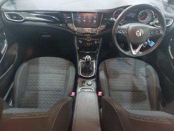 Used Vauxhall Astra 2018 for sale - 77272960: Photo