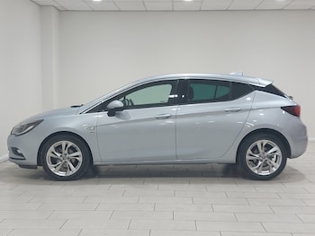 Used Vauxhall Astra 2018 for sale - 77272960: Photo
