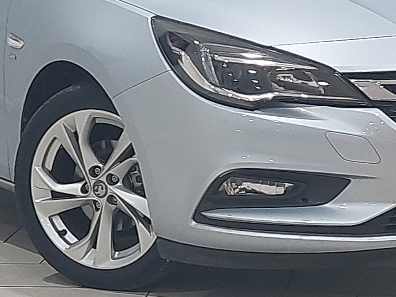 Used Vauxhall Astra 2018 for sale - 77272960: Photo 9
