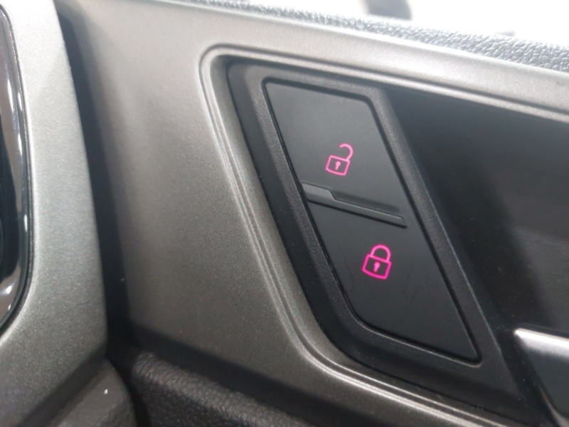 Used Volkswagen Polo 2018 for sale - 77938881: Photo 18