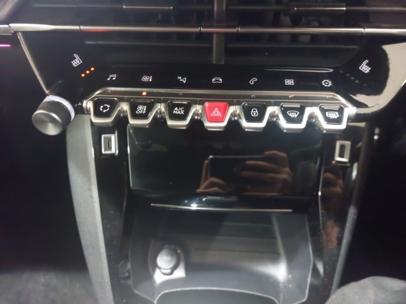 Used Peugeot 2008 2023 for sale - 77896875: Photo 16