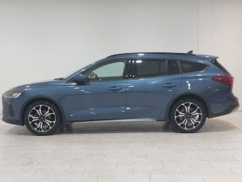 Used Ford Focus 2023 for sale - 78983500: Photo