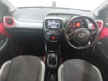 Used Toyota AYGO 2019 for sale - 79768450: Photo
