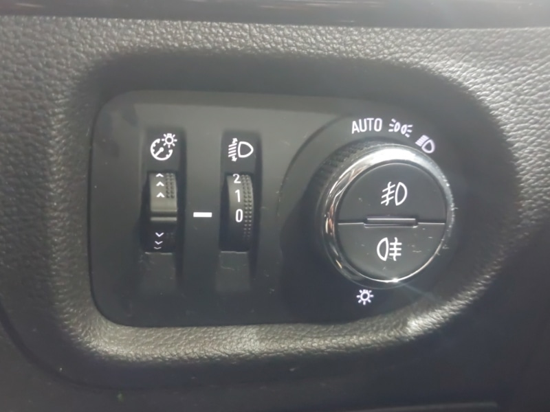 Used Vauxhall Astra 2019 for sale - 77173645: Photo 17