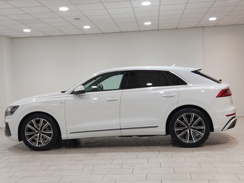Used Audi Q8 2023 for sale - 77907597: Photo 4