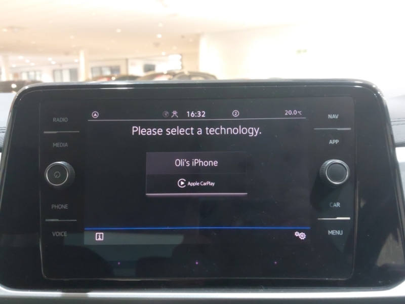 Used Volkswagen T-Roc 2023 for sale - 77289959: Photo 15