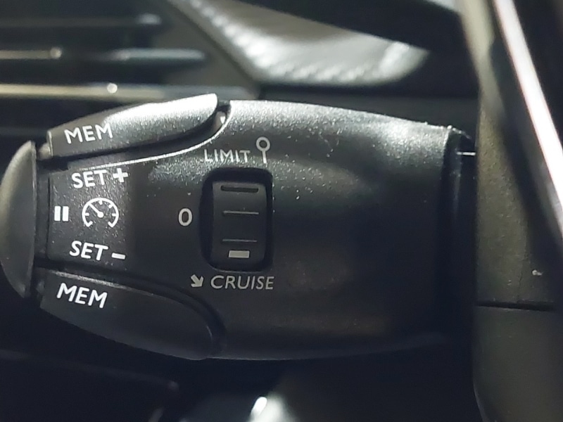 Used Peugeot 2008 2025 for sale - 76864548: Photo 15