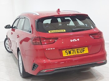 Used Kia Ceed 2021 for sale - 78694855: Photo