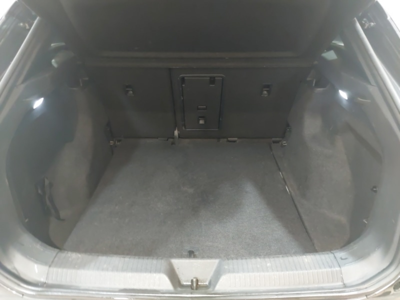 Used Volkswagen ID.4 2022 for sale - 76556353: Photo 8