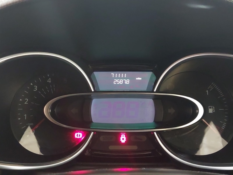 Used Renault Clio 2017 for sale - 77070088: Photo 11