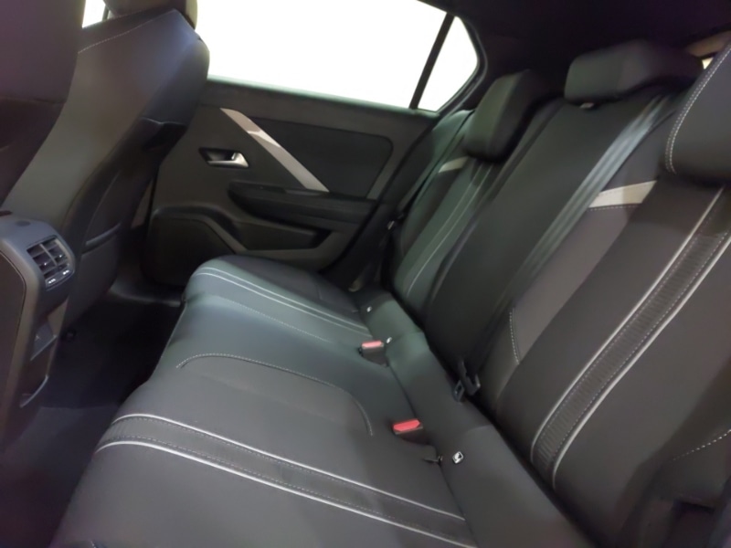 Used Vauxhall Astra 2025 for sale - 76308940: Photo 6