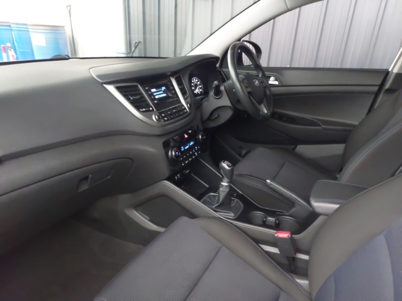 Used Hyundai TUCSON 2017 for sale - 77035156: Photo 5