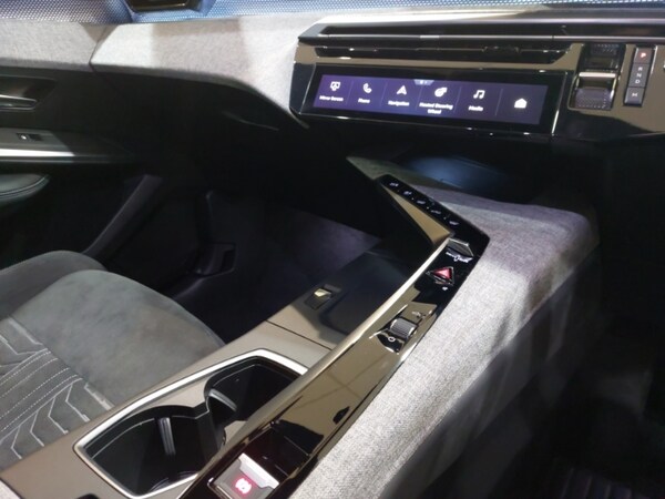 Used Peugeot 3008 2024 for sale - 76054385: Photo 19