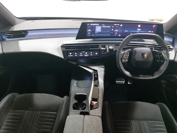 Used Peugeot 3008 2024 for sale - 76054385: Photo 2