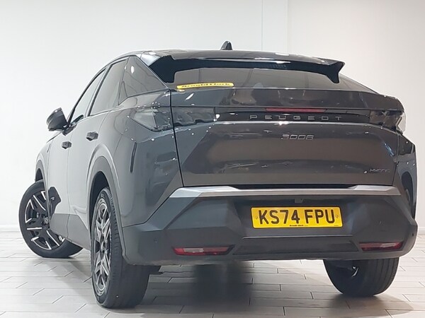 Used Peugeot 3008 2024 for sale - 76054385: Photo 3