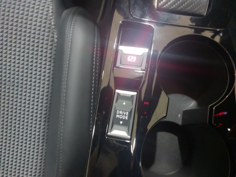 Used Peugeot 208 2023 for sale - 77767426: Photo 15