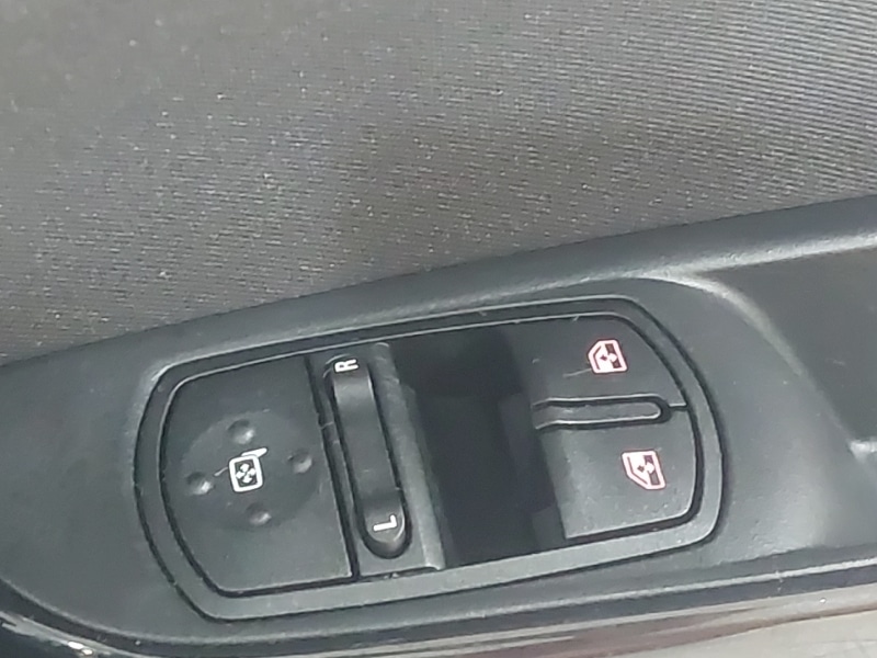 Used Vauxhall Corsa 2019 for sale - 77439396: Photo 19