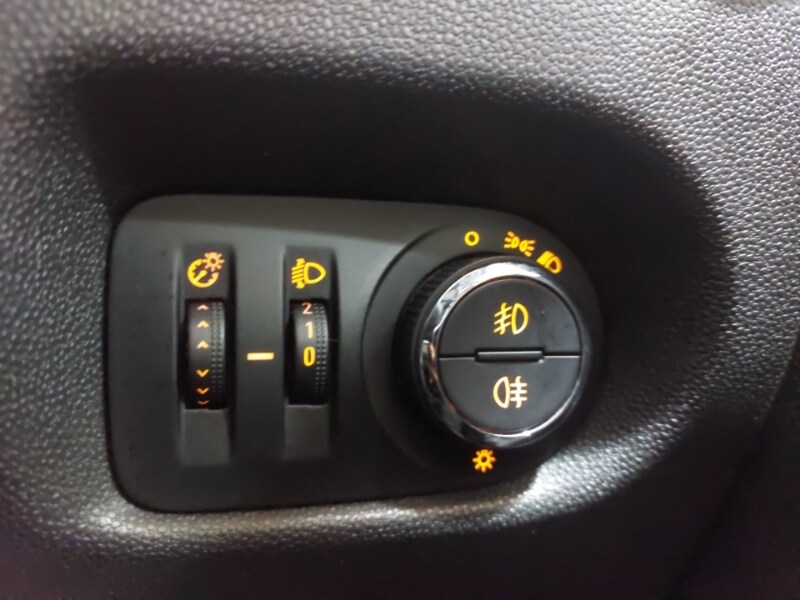 Used Vauxhall Corsa 2012 for sale - 77366216: Photo 16