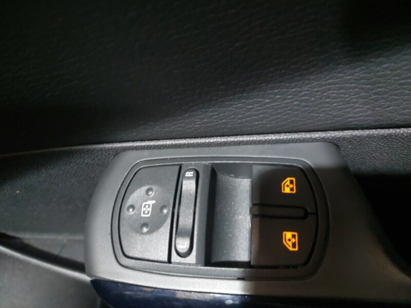 Used Vauxhall Corsa 2012 for sale - 77366216: Photo 19