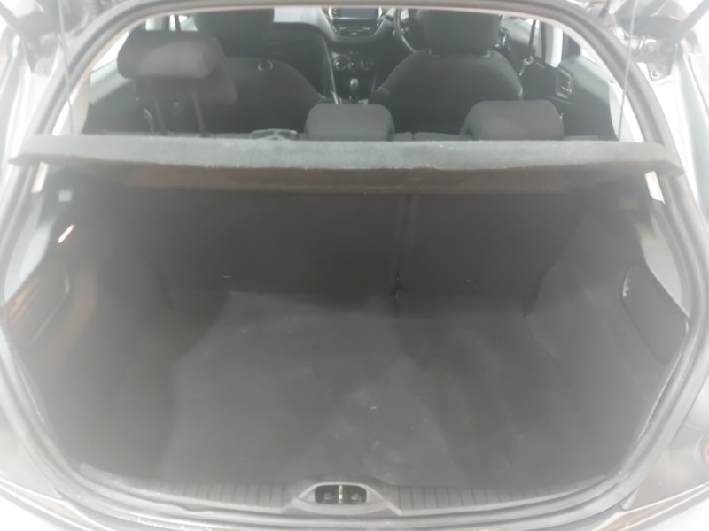 Used Peugeot 208 2017 for sale - 78046487: Photo 8