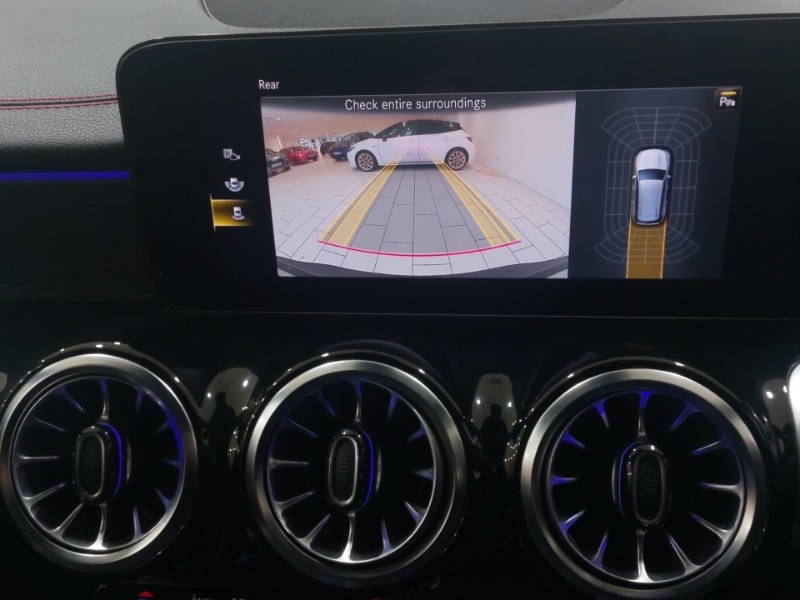 Used Mercedes-Benz EQB 2023 for sale - 77702239: Photo 11