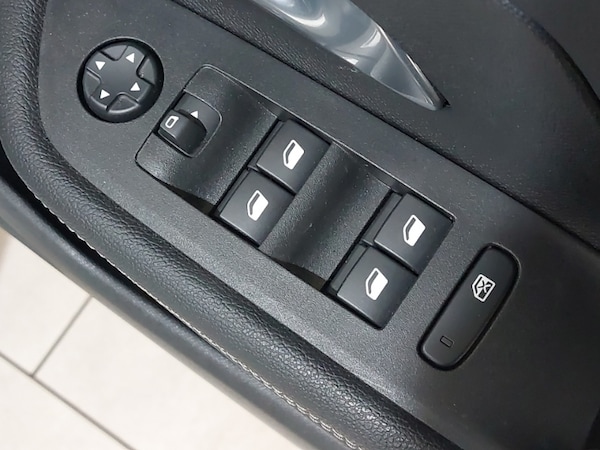 Used Vauxhall Mokka 2024 for sale - 76246440: Photo 12
