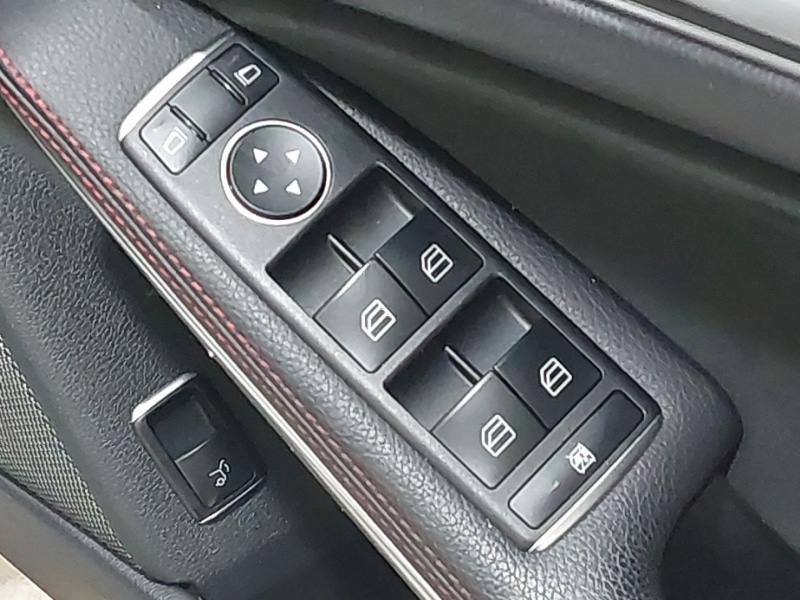 Used Mercedes-Benz GLA 2018 for sale - 77119135: Photo 12