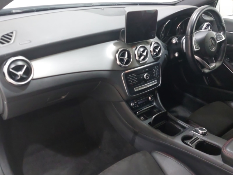 Used Mercedes-Benz GLA 2018 for sale - 77119135: Photo 5