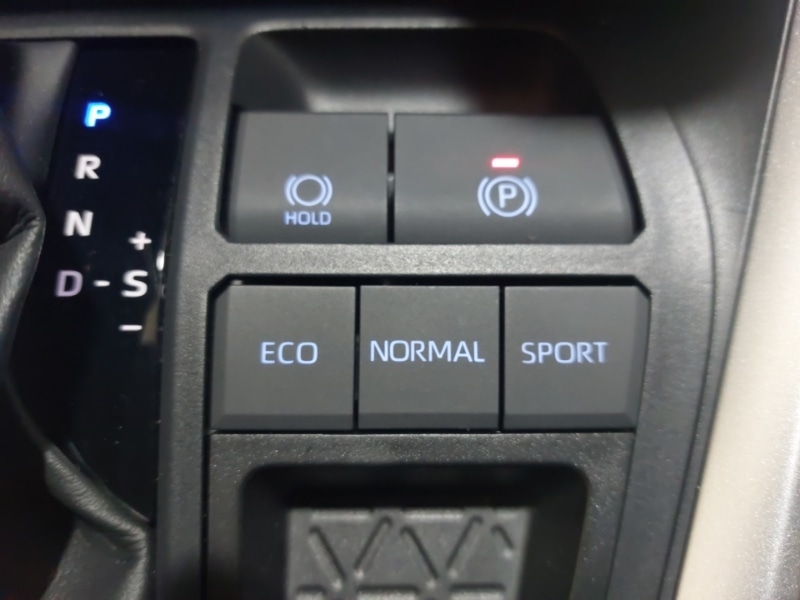 Used Toyota RAV4 2022 for sale - 76925127: Photo 18