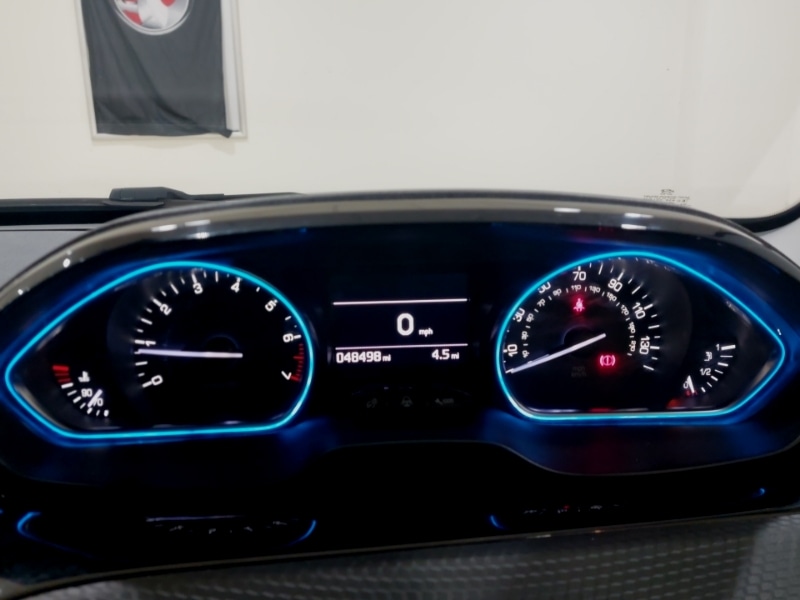 Used Peugeot 2008 2017 for sale - 76880136: Photo 11