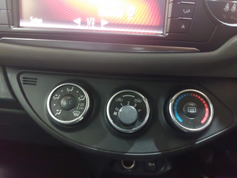 Used Toyota Yaris 2016 for sale - 78054785: Photo 16