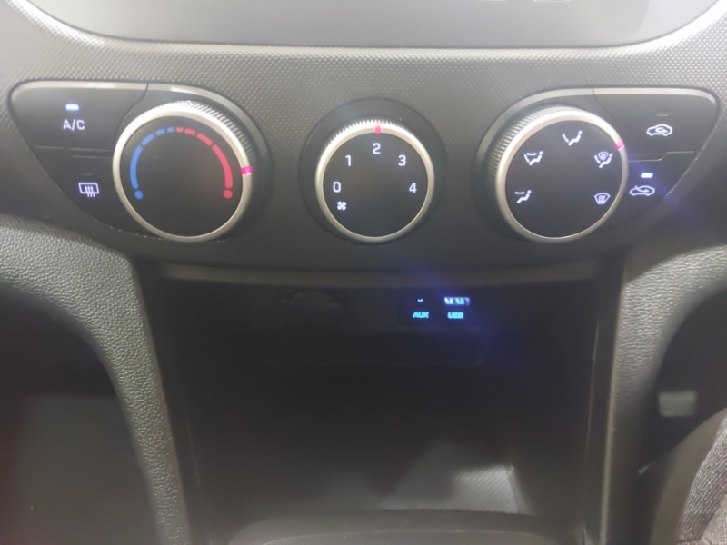 Used Hyundai i10 2018 for sale - 77251872: Photo 15