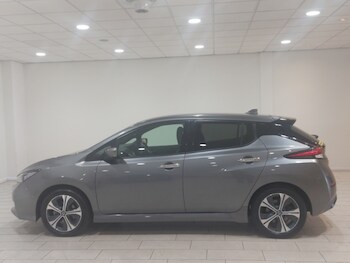 Used Nissan Leaf 2021 for sale - 78169709: Photo