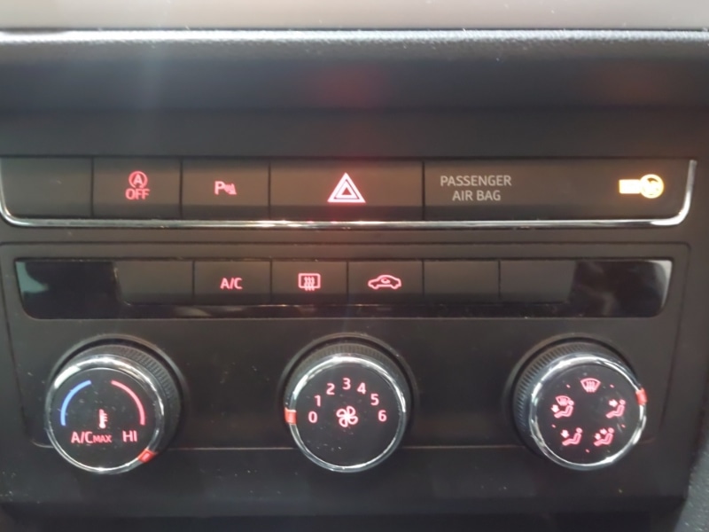 Used SEAT Leon 2019 for sale - 77678015: Photo 15