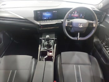 Used Vauxhall Astra 2025 for sale - 78224835: Photo