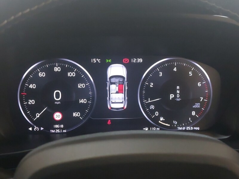 Used Volvo XC40 2020 for sale - 77815826: Photo 11