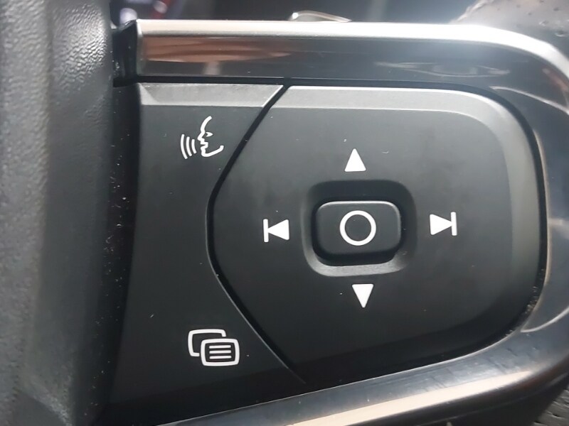 Used Volvo XC40 2020 for sale - 77815826: Photo 19