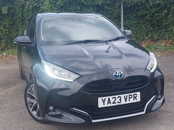 Used Toyota Yaris 2023 for sale - 79650624: Photo