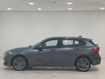 Used BMW 1 Series 2020 for sale - 77433341: Photo