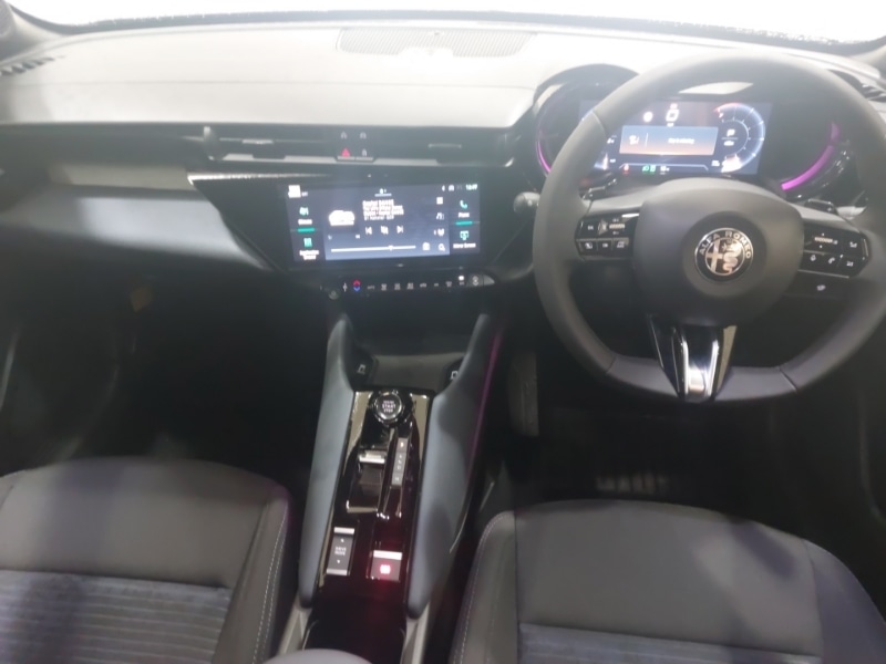 Used Alfa Romeo Junior 2025 for sale - 77885747: Photo 2