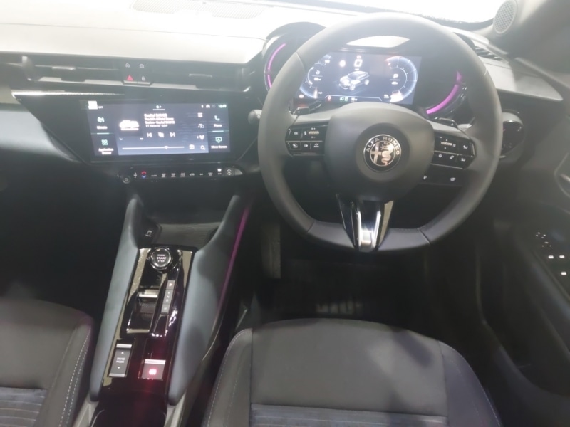 Used Alfa Romeo Junior 2025 for sale - 77885747: Photo 7