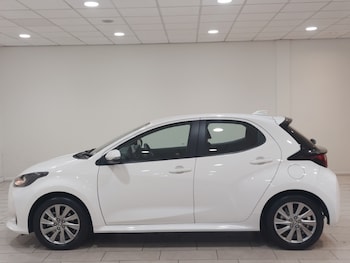 Used Toyota Yaris 2023 for sale - 79505571: Photo